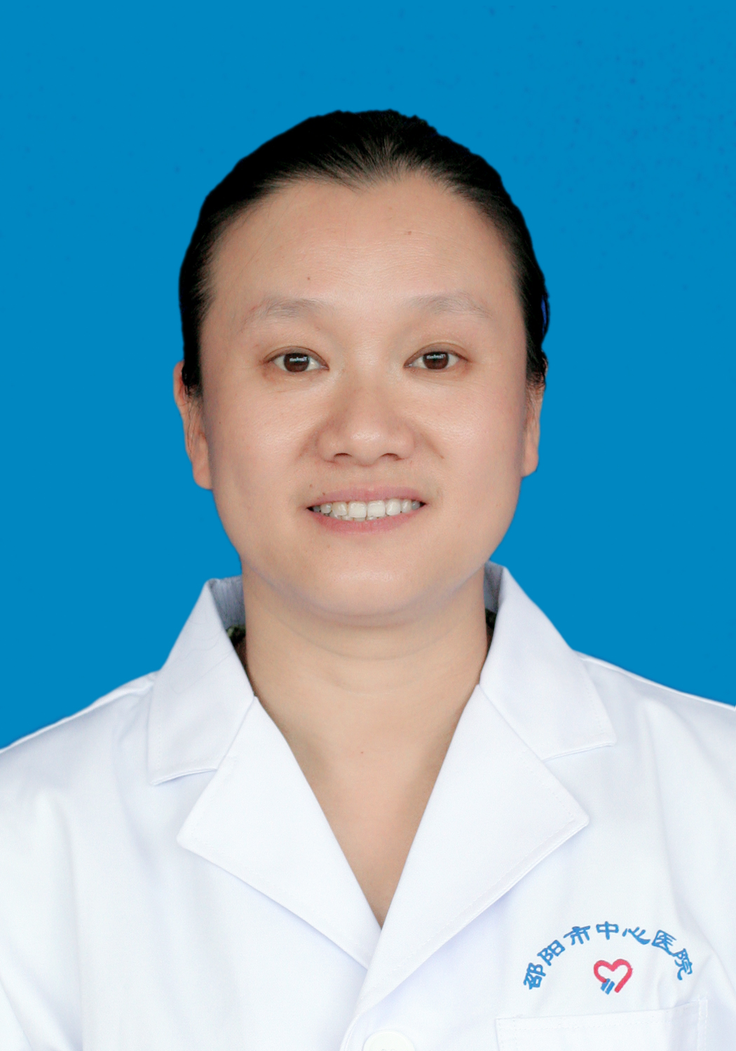 李小萍 新生儿科 副主任 副主任医师4136.jpg